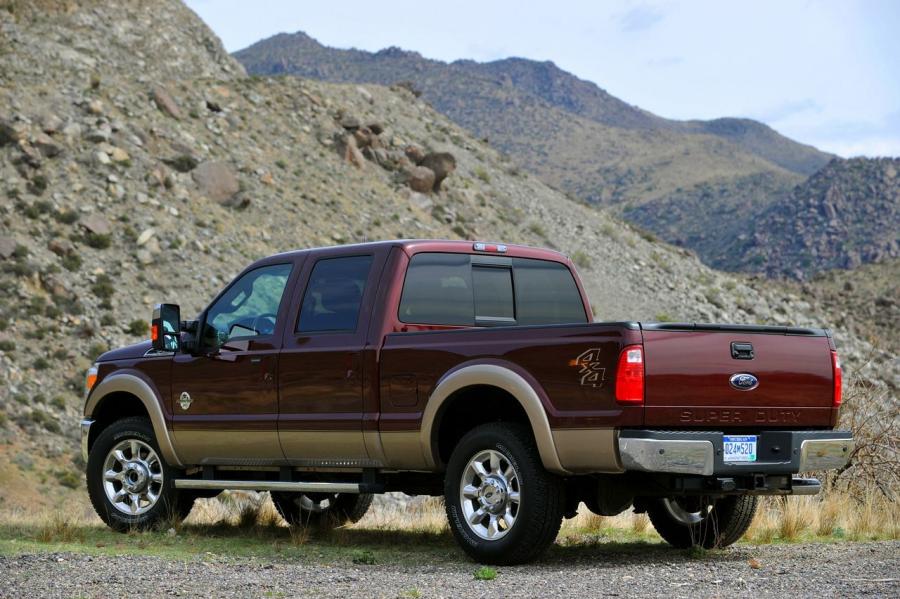  Ford F-250 Super Duty 2011 года  (фото 16 из 89)